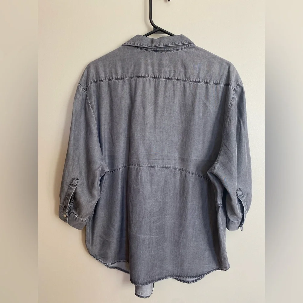Zara Premium Denim Collection Shirt Blouse 100% Lyocell V-Neck Size M - Picture 5 of 7